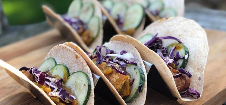 Review of Purple Carrot's Tempeh Tikka Masala Tacos with Yogurt Cucumbers and Mango Chutney