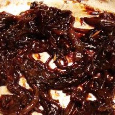Balsamic Braised Red Onion Recipe